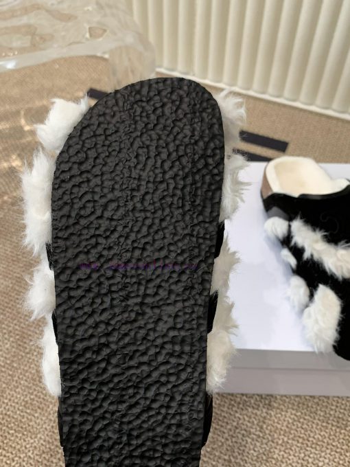 Celine 24ss autumn and winter new fur mopThe highly sophisticated Instagram grass planting a029kxly5 - Image 10