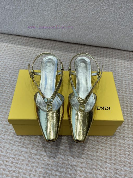 Fendi 24ss New FF Gold Buckle Hollow High Heel SandalsFeaturing FF Baguette decorative bucklxfduhfe9