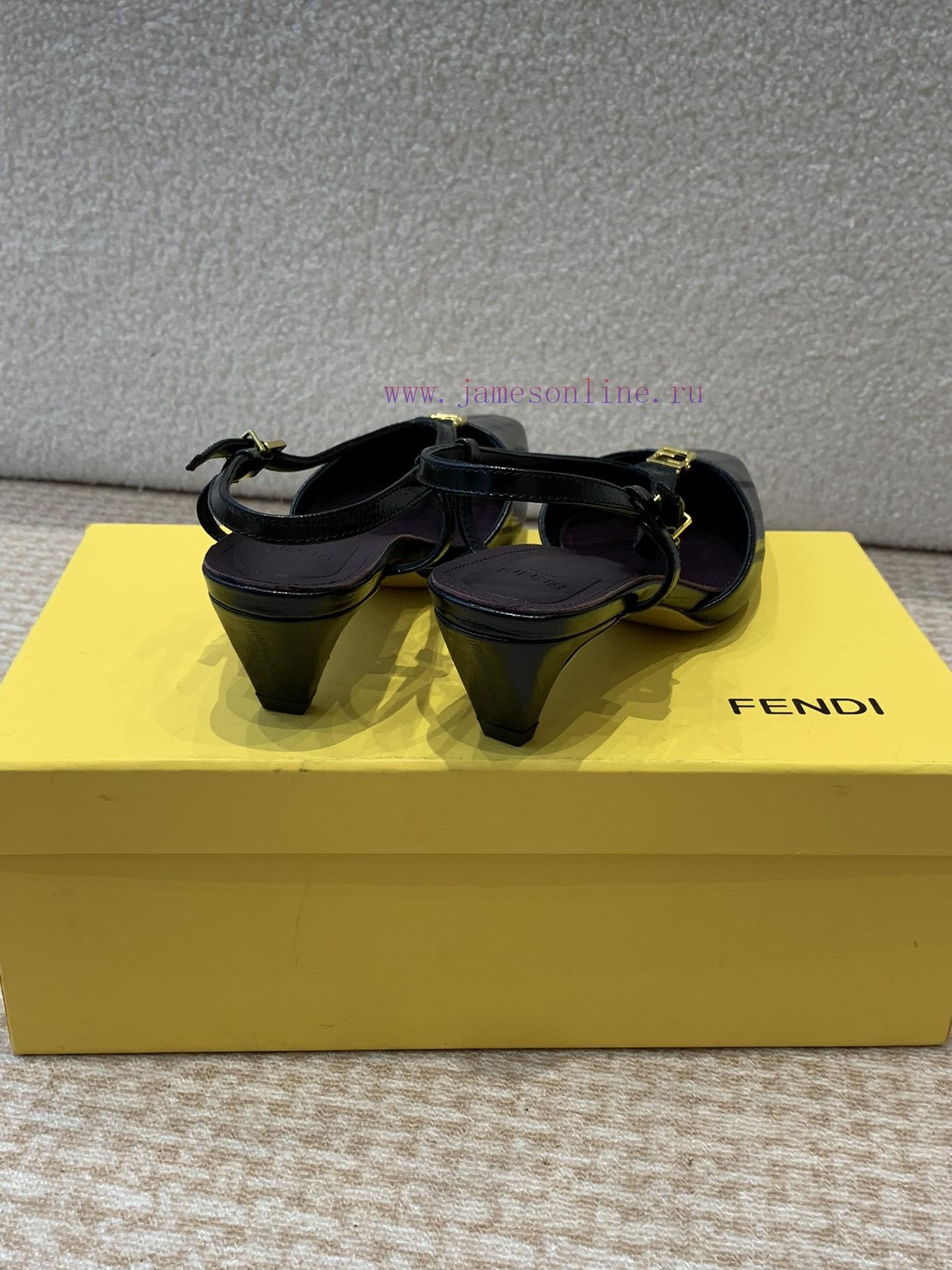 Fendi 24ss New FF Gold Buckle Hollow High Heel SandalsFeaturing FF Baguette decorative buckl3hlfgiii - Image 5