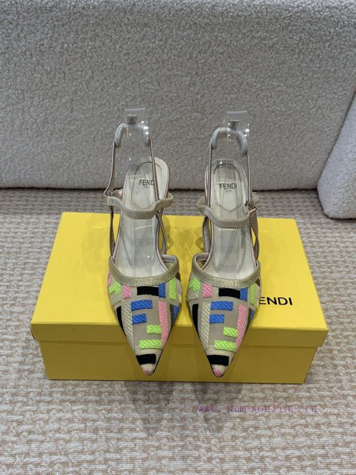 Fendi 24ss Fendi series double FF pointed high-heeled sandalsA must-have FF trailer every yegs28umdd