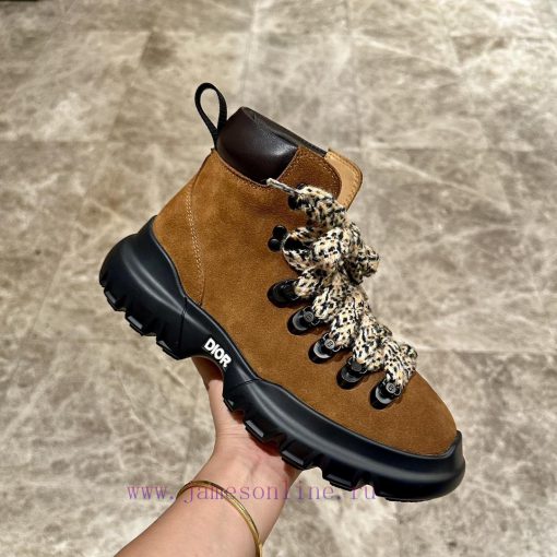 The new C 'est Dior sneakers from the Dior 2024 series showcase a striking and fashionable s2vwdhemp - Image 7