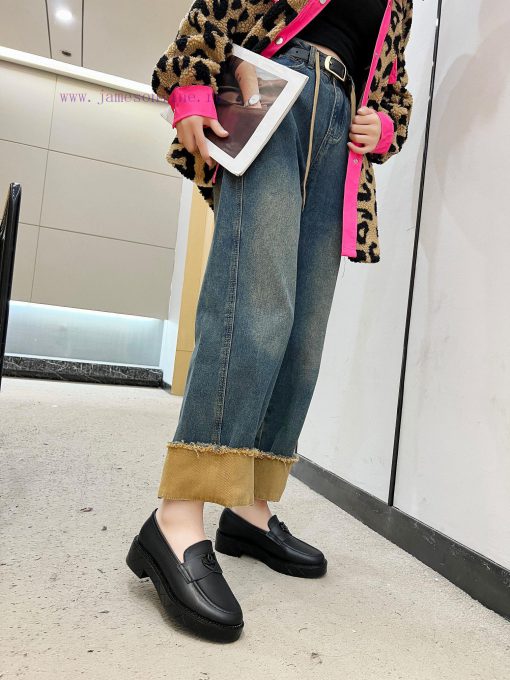 ️𝗖𝗛𝗔𝗡𝗘𝗟𝟐 4B Chanel high school retro loafersChanel's Granny Chanel is a big head loafers tha1xu57xnn - Image 10