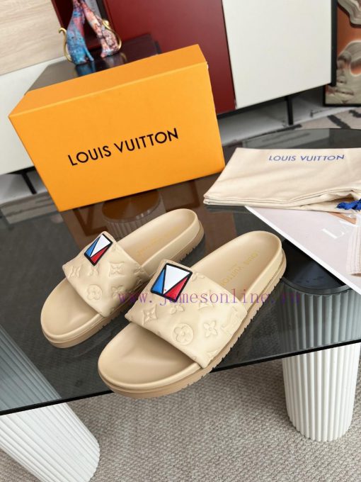 Louis Vuitton's 2024 autumn/winter new slippers are on the market, with 11 high-end customizh9ofhazp