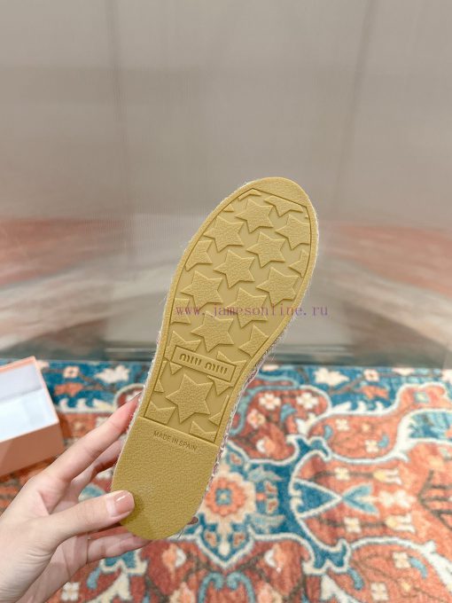 Miumiu 2024 new casual shoes fisherman shoesGrass woven shoes with grass woven insole * madegtw4lag4 - Image 9
