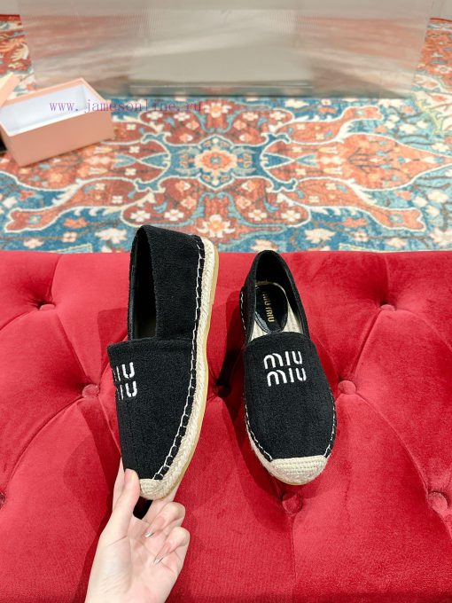 Miumiu 2024 new casual shoes fisherman shoesGrass woven shoes with grass woven insole * madeqiv4m3bb - Image 4
