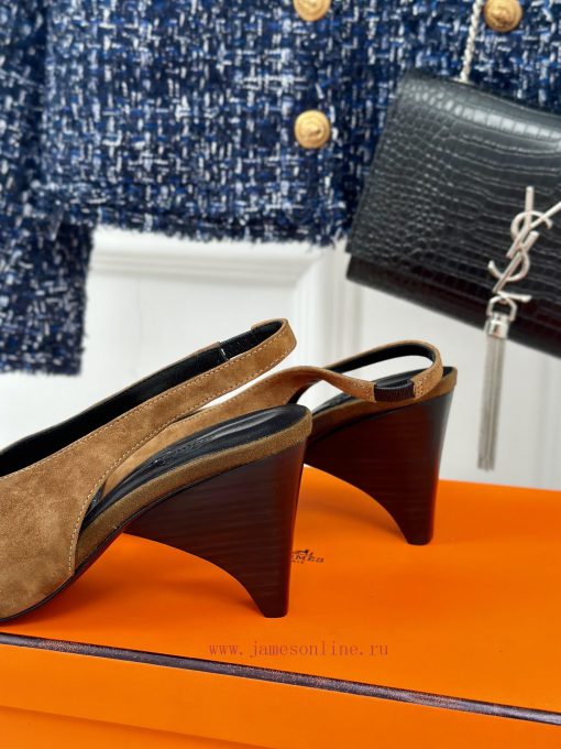 Herm è s/Herm è s Classic High Heel Pointed SandalsExtremely retro design with a strong exot7dlu75ns - Image 7