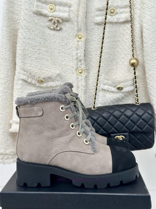 Chanel | Chanel 24K Autumn/Winter New ProductsColor blocked lace up snow boots Martin bootsTl9zyt06c