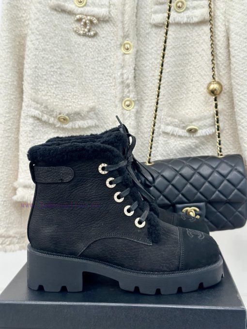 Chanel | Chanel 24K Autumn/Winter New ProductsColor blocked lace up snow boots Martin bootsTm2nuz9wz - Image 2