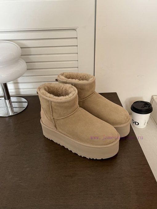 , size 35-40Ugg. Autumn and Winter Atmosphere 5cm Thick Bottom Low BarrelThe most popular thqrbv7k89