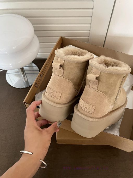 , size 35-40Ugg. Autumn and Winter Atmosphere 5cm Thick Bottom Low BarrelThe most popular thqrbv7k89 - Image 7