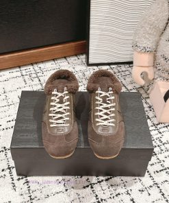 Top qualityDriesVanNoten DVN Training Fury ShoesThis is a very miu flavored German training uykrrhiu