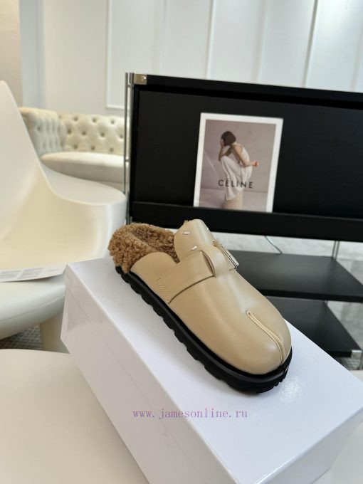 𝐌𝐚𝐢𝐬𝐨𝐧𝐌𝐚𝐫𝐠𝐢𝐞𝐥𝐚 Magira 𝐌𝟔 Split toe One Foot Pedal Boken Split Toe Tabi Baotou Slippers Magirgmxdco43 - Image 3