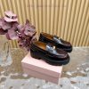 Top tier MiuMiu 2024 new retro loafers look great with casual matching on the feet, a must-h6zhzekk1