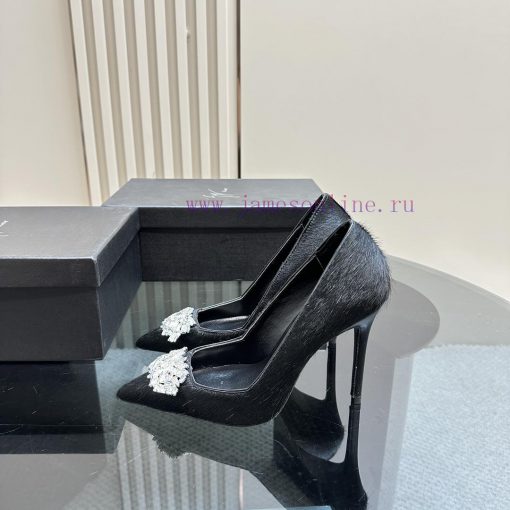 The mostGiuseppe Zanotti - New Product GZDiamond buckle single shoe seriesNew Autumn Series v93sp2o3
