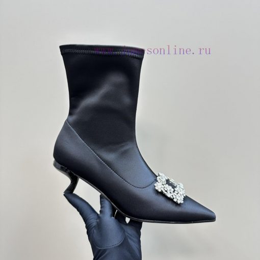 Virgule is a representative work of the brand, founded in 1963. Its sloping curve is unforgea4uydu42 - Image 7
