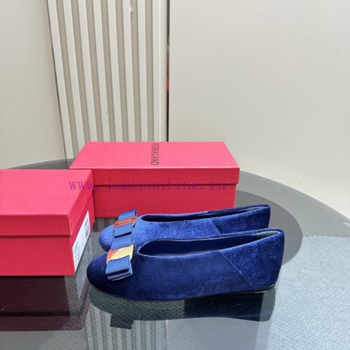 FERRAGAMO 24/ 🩰 Ferragamo Ballet Flat Shoes FAM's high-frequency exposure in this issue, balynd8yfaz