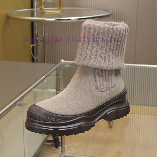 The Brunello Cucinelli boots, inspired by the classic Le Fu shoes, define the modern and eletiqwqhdc - Image 4