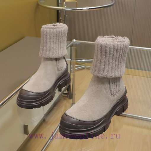 The Brunello Cucinelli boots, inspired by the classic Le Fu shoes, define the modern and eletiqwqhdc - Image 10