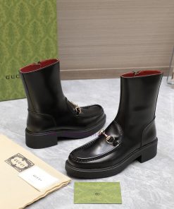 The mostThe latest GUCCI groove pattern for autumn and winter 2024, with a small bee bottom rh46d0us