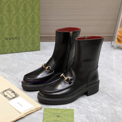 The mostThe latest GUCCI groove pattern for autumn and winter 2024, with a small bee bottom rh46d0us - Image 4