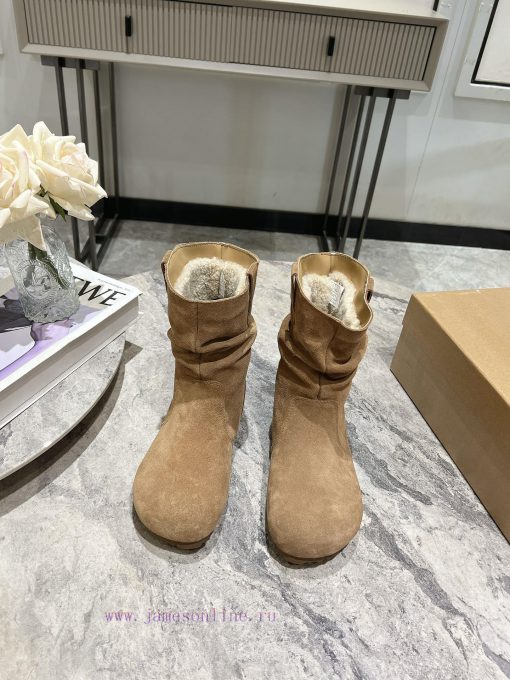 Ugg. Sharks are really crazy this yearDuidui Boken wrinkled short bootsKorean retro soft fuf5rzo0kty - Image 5