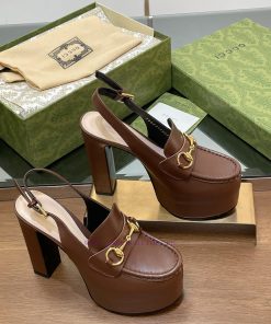Gucci/Gucci2024 Autumn New Product Waterproof Platform Saddle Buckle, Horse Hook Buckle, Thi8heh0o4l