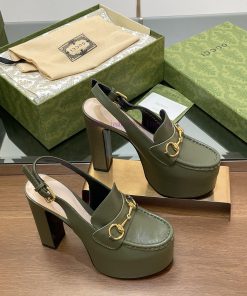 Gucci/Gucci2024 Autumn New Product Waterproof Platform Saddle Buckle, Horse Hook Buckle, Thimeodxu63