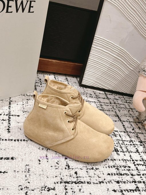 Top qualityLoewe ss24 new arrival～Luoyiwei autumn and winter new lace up wool snow bootsThe 9gc1n6cs - Image 4