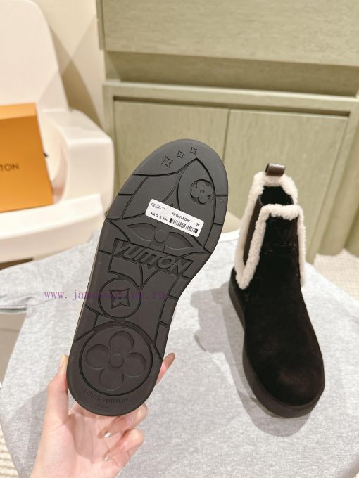 | ²⁰²4 𝐬𝐬  🤍🤎 Synchronize the latest deer skin printed short bootsLouis Vuitton LV exudes jzmmevxk - Image 7