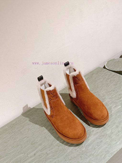 | ²⁰²4 𝐬𝐬  🤍🤎 Synchronize the latest deer skin printed short bootsLouis Vuitton LV exudes asvkpt7i - Image 8
