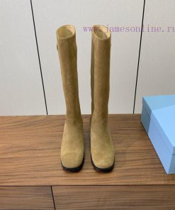 Prada autumn and winter thick heeled long boots have a high-end and atmospheric appearance. fagxv35a