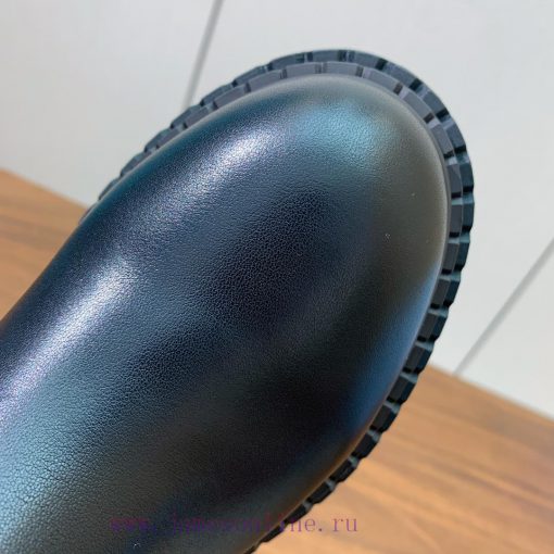 The classic design of Prada autumn and winter boots, with texture and details that fill the 1dwi2psz - Image 8