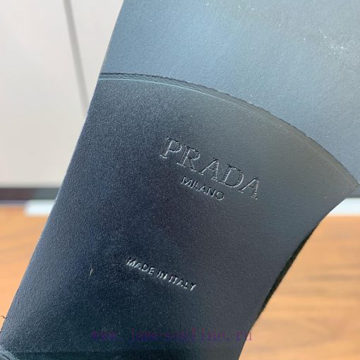 Prada autumn and winter thick heeled long boots have a high-end and atmospheric appearance. bb1xyny2 - Image 10