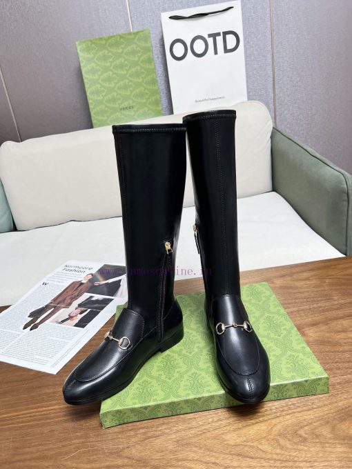 GUCCI has launched a new classic style with brand elements radiating new vitality. The zippeegc2m73t - Image 3
