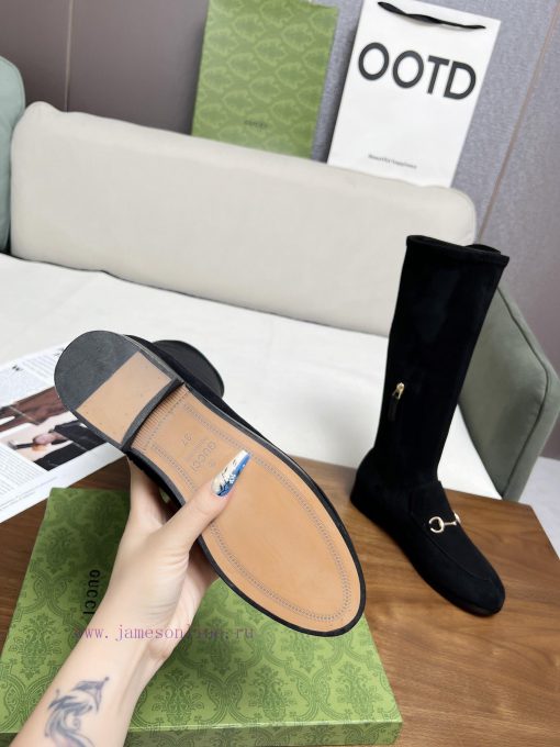 GUCCI has launched a new classic style with brand elements radiating new vitality. The zippe8xtcdlyx - Image 8