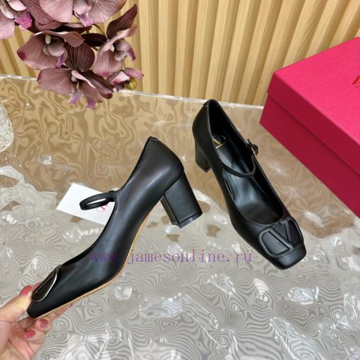 -- New Warren——————2024 Top Quality Valentino Coarse Heel Mary Jane Single Shoes with Exquisqesmu1ec - Image 8