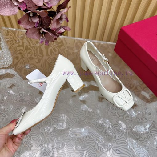 -- New Warren——————2024 Top Quality Valentino Coarse Heel Mary Jane Single Shoes with Exquis4p6i1fbq - Image 9