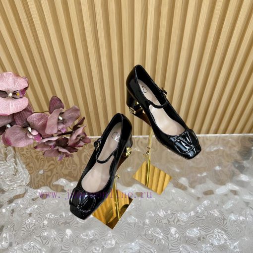 -- New Warren——————2024 Top Quality Valentino Coarse Heel Mary Jane Single Shoes with Exquisx9t0cimd - Image 4