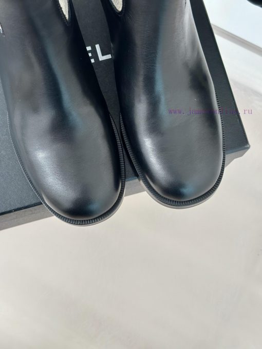 Chanel | Chanel Classic Autumn/Winter Double C Coarse Heel Short Boots~Close your eyes and slys6jf0 - Image 8