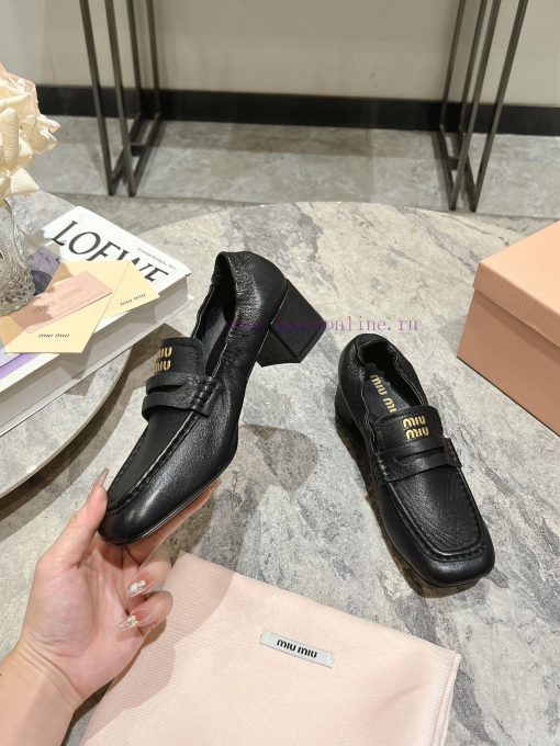 Flat bottomed middle heel 10MIUMIU 25 Spring/Summer Paris Fashion Show New Product Runway Stdbgfa34d - Image 6