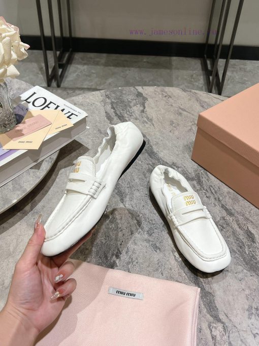 Flat bottomed middle heel 10MIUMIU 25 Spring/Summer Paris Fashion Show New Product Runway St87cjr8ra - Image 6