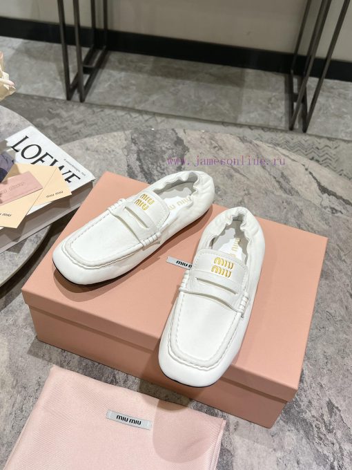 Flat bottomed middle heel 10MIUMIU 25 Spring/Summer Paris Fashion Show New Product Runway St87cjr8ra - Image 7
