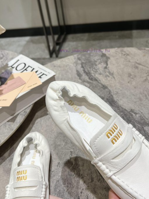 Flat bottomed middle heel 10MIUMIU 25 Spring/Summer Paris Fashion Show New Product Runway St87cjr8ra - Image 8