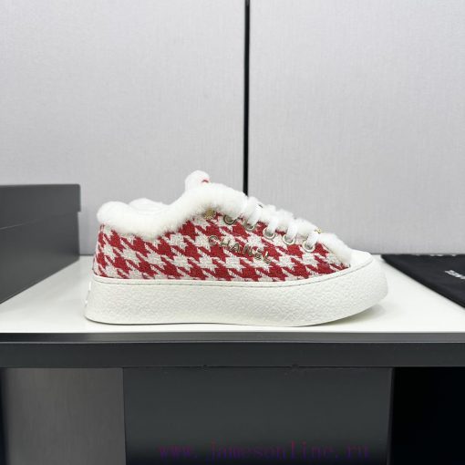 Chane2024 Top Casual SneakersThis classic design features a shoe upper with a variety of emb75x2xm1b