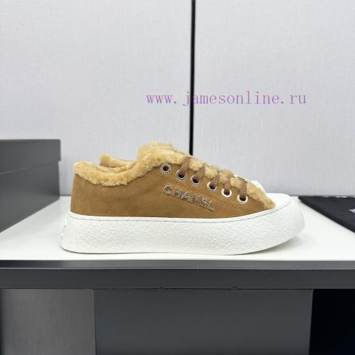 Chane2024 Top Casual SneakersThis classic design features a shoe upper with a variety of embf6m76gh4