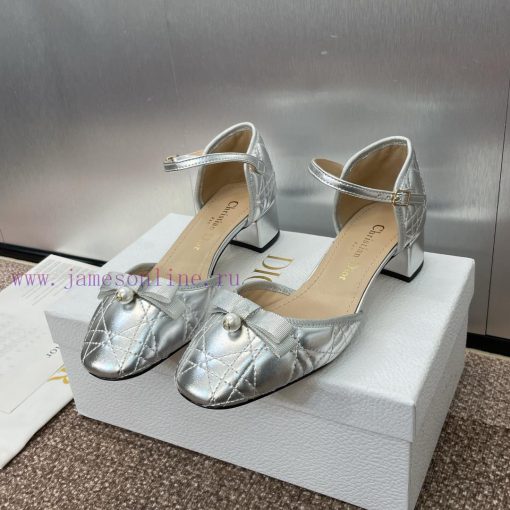 Dior 2024 Spring/Summer Haute Couture Collection New D-Ramour Iconic Electric Embroidered Vi7wof6c9v