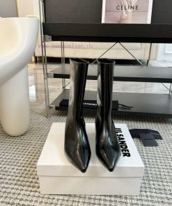 Jil Sander 24ss autumn and winter pointed low heel straight leg bootsMinimalist, soft, comfori2n4pmc
