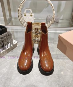 Miu Miu new retro short bootsA must-have for popular sports shoes in terms of appearance. It88y7xi9y
