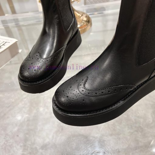 Miu Miu new retro short bootsA must-have for popular sports shoes in terms of appearance. It5dfjaon1 - Image 8
