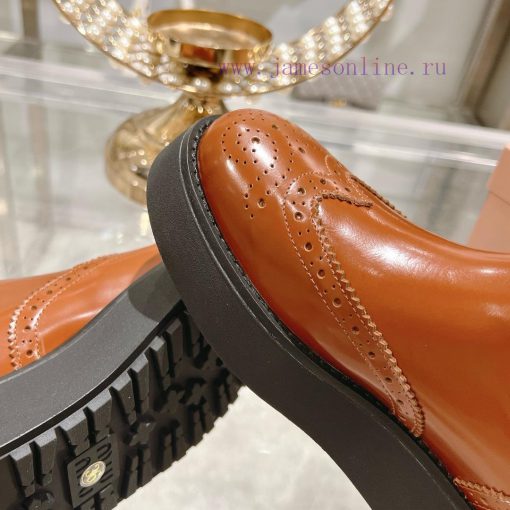 Miu Miu new retro short bootsA must-have for popular sports shoes in terms of appearance. It88y7xi9y - Image 6